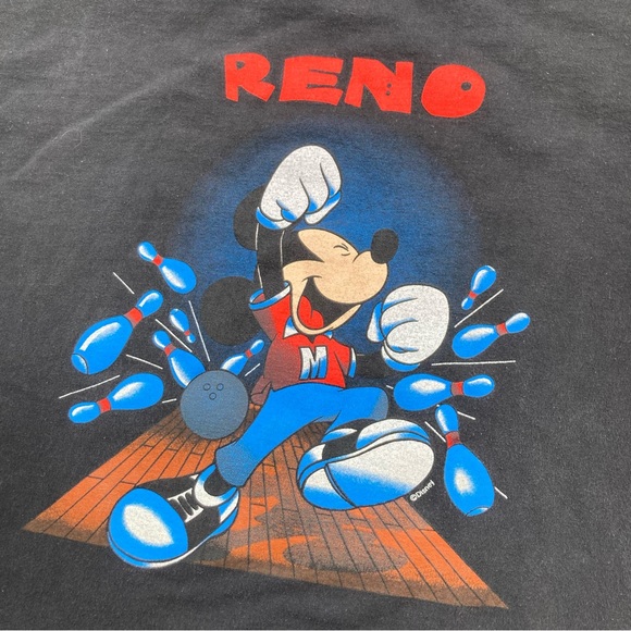Vintage 90s Tultex Mickey bowling Reno celebrating a clutch world class strike - Picture 4 of 4